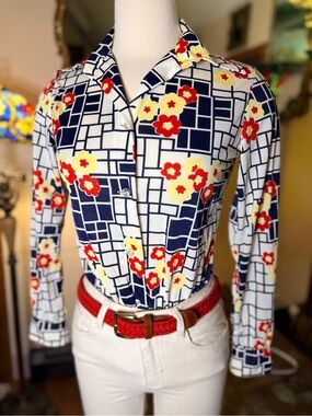 Vintage Knit Navy Grid Floral Top with Ivory Zara Jeans and Red Braided Belt